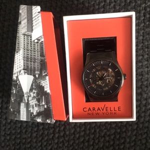 Caravelle New York by bulova watch never wore